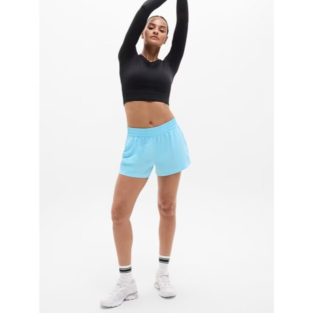Athleta M Weekender Run Short Aqua Blue Medium